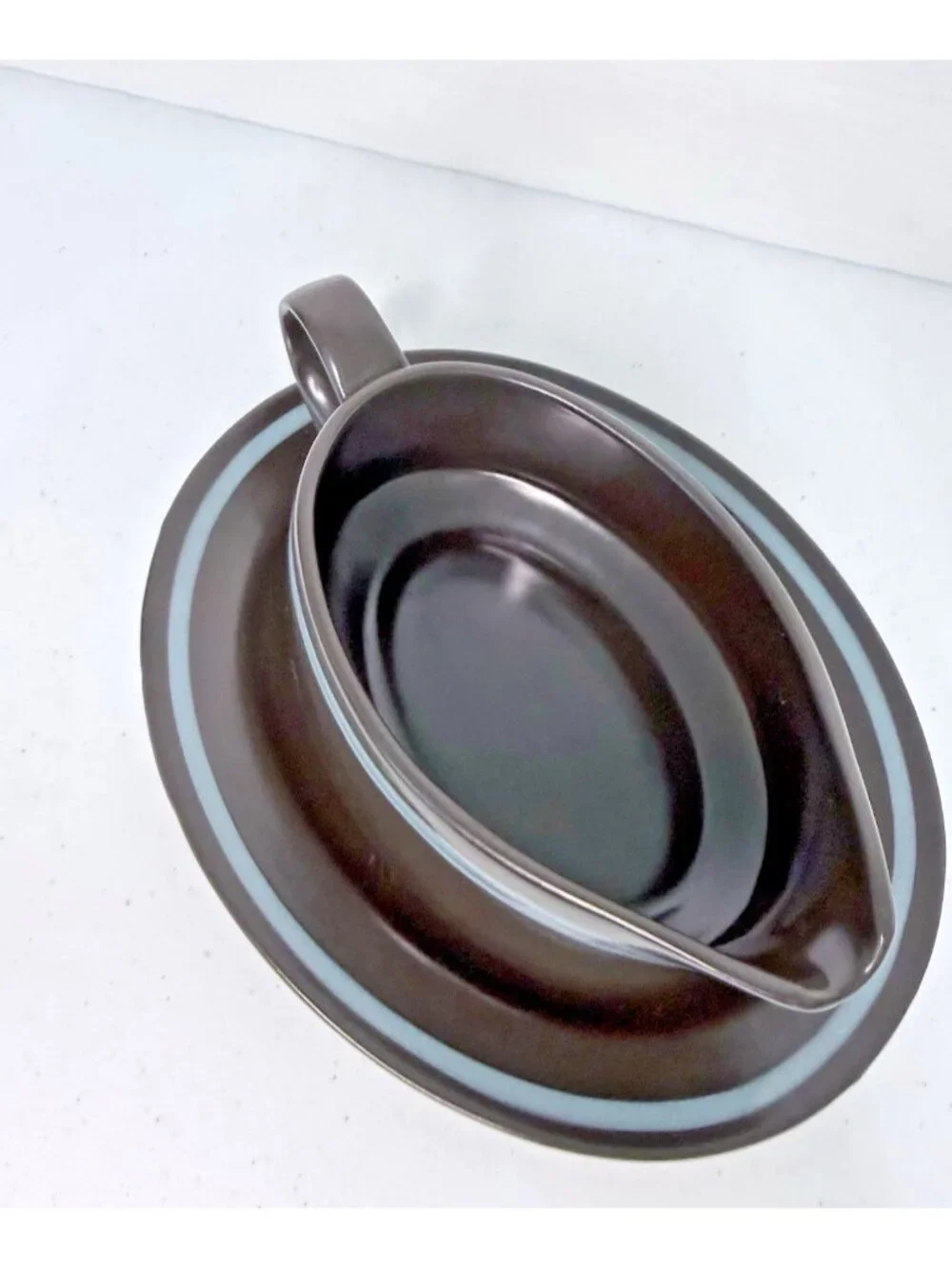 Mikasa Majorca Monza 7504 Gravy Boat with Underplate Brown with Blue Stripe MCM